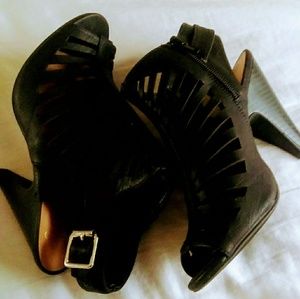 Gorgeous Black Heels